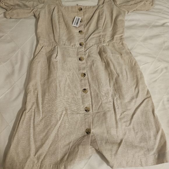 Old Navy Dresses & Skirts - Old Navy Beige Button-Down Dress